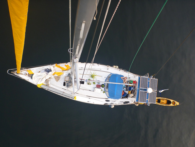 Bird's eye view from mast Bird's eye view from mast