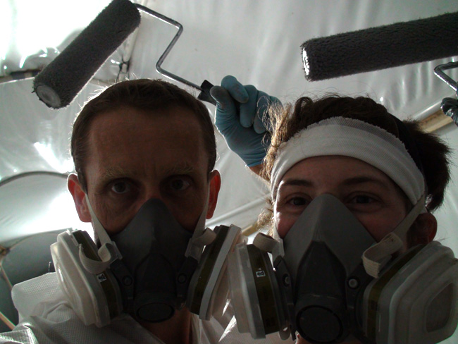 Thorsten and Laura with paint rolls